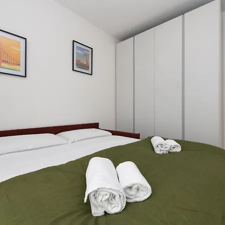 Apartment Desenzanoloft Smeraldo Family (adults Only)