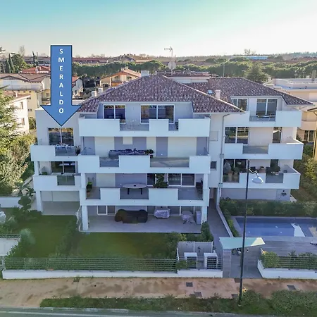 Desenzanoloft Smeraldo Family (adults Only) Desenzano del Garda